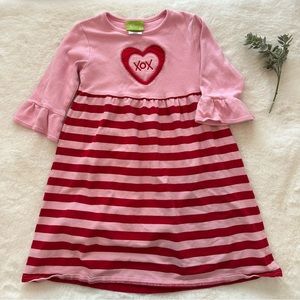 Classic Whimsy | GUC - Hugs and Kisses Dress - Size 7